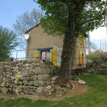 Holiday home Maisonnet Charmante Avec Piscine, Rando Et Repos - Fr-1-489-131 Arfeuilles